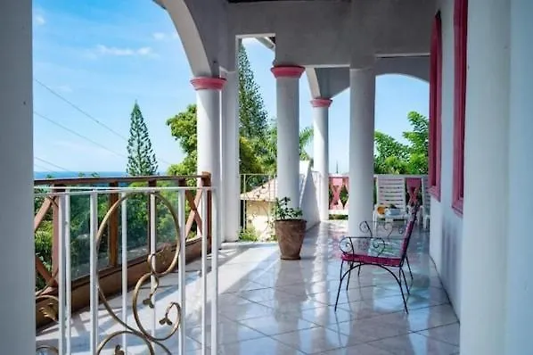 Heritage Space Montego Bay 0*,  Giamaica
